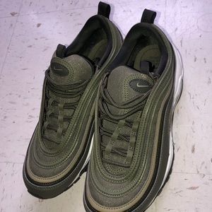 Nike air max’s 97 olive green